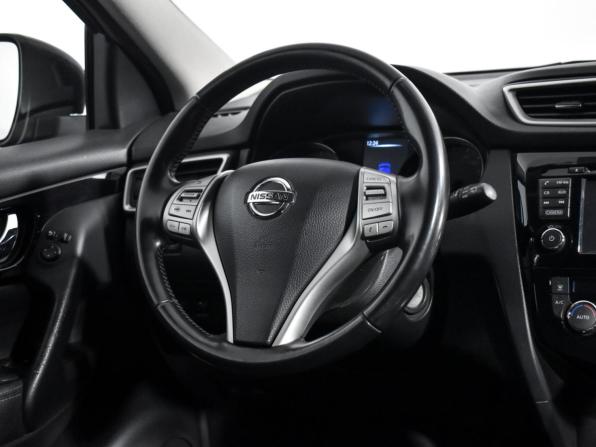 Nissan Qashqai II с пробегом 2014 года, цена 1 068 000 рублей, 240105 км, внедорожник, Автокод Объявления