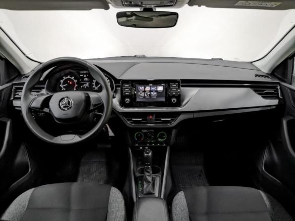 Skoda Rapid II с пробегом 2021 года, цена 1 070 000 рублей, 227328 км, лифтбек, Автокод Объявления