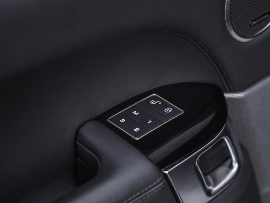 Land Rover Range Rover Sport II Рестайлинг Санкт-Петербург  - изображение 26