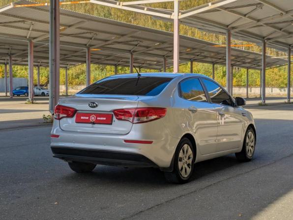 Kia Rio III Рестайлинг с пробегом 2015 года, цена 690 000 рублей, 286000 км, седан, Автокод Объявления