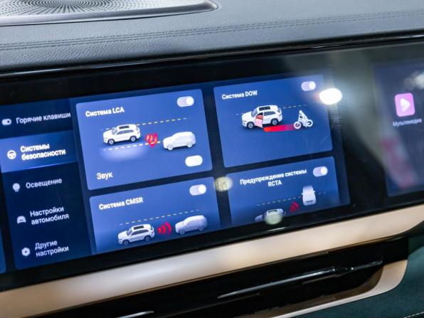 Geely Monjaro I с пробегом 2023 года, цена 2 979 900 рублей, 56325 км, внедорожник, Автокод Объявления