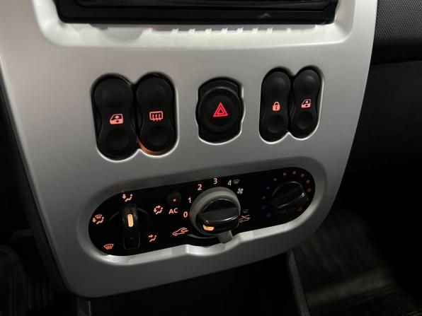 Renault Sandero I с пробегом 2011 года, цена 595 000 рублей, 61413 км, хэтчбек, Автокод Объявления