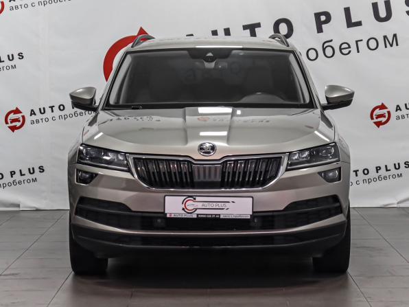 Skoda Karoq I с пробегом 2020 года, цена 1 799 000 рублей, 161214 км, внедорожник, Автокод Объявления