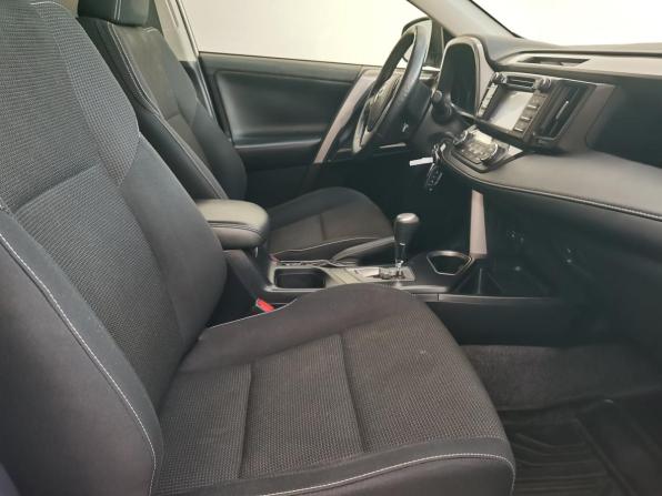 Toyota RAV4 IV (XA40) Рестайлинг с пробегом 2015 года, цена 2 390 000 рублей, 121201 км, внедорожник, Автокод Объявления