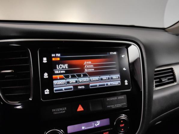 Mitsubishi Outlander III Рестайлинг 3 с пробегом 2018 года, цена 1 877 000 рублей, 108758 км, внедорожник, Автокод Объявления