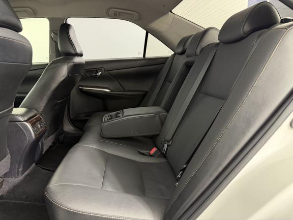 Toyota Camry VII (XV50) Рестайлинг с пробегом 2015 года, цена 1 900 000 рублей, 182000 км, седан, Автокод Объявления