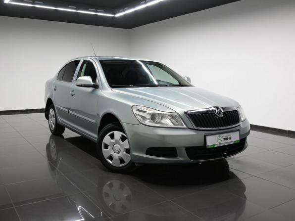 Skoda Octavia II (A5) Рестайлинг с пробегом 2009 года, цена 655 000 рублей, 261534 км, лифтбек, Автокод Объявления