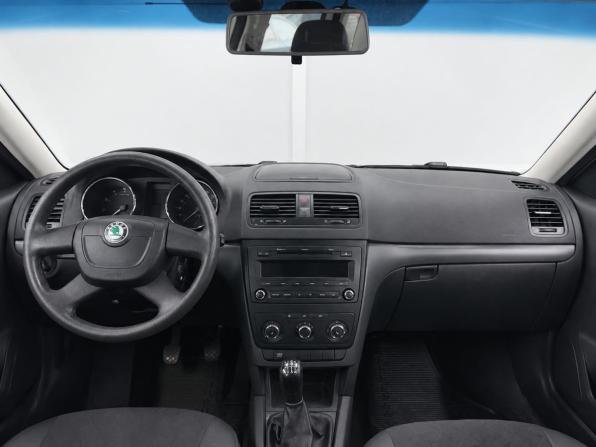 Skoda Yeti I с пробегом 2012 года, цена 919 000 рублей, 152749 км, внедорожник, Автокод Объявления