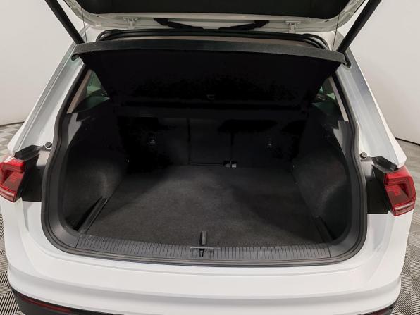 Volkswagen Tiguan II с пробегом 2020 года, цена 2 750 000 рублей, 137822 км, внедорожник, Автокод Объявления