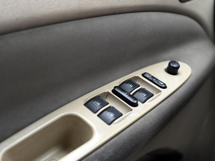 Chery Tiggo (T11) I Санкт-Петербург  - изображение 14
