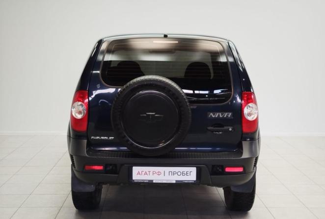 Chevrolet Niva I Рестайлинг с пробегом 2010 года, цена 495 000 рублей, 141327 км, внедорожник, Автокод Объявления