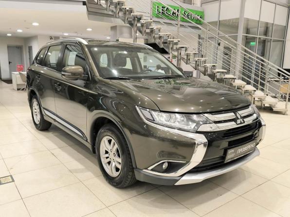Mitsubishi Outlander III Рестайлинг 2 с пробегом 2016 года, цена 1 830 000 рублей, 97544 км, внедорожник, Автокод Объявления