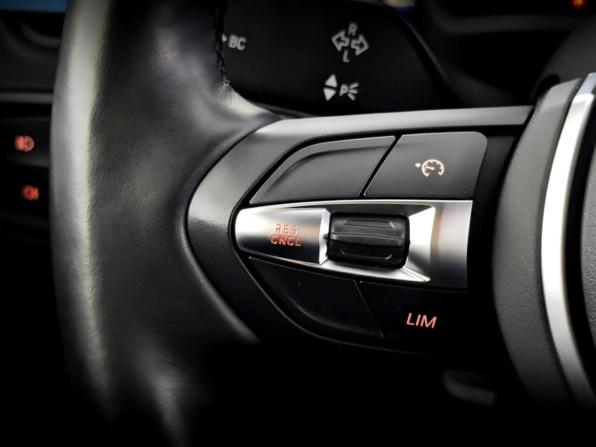BMW X1 II (F48) Рестайлинг с пробегом 2022 года, цена 3 990 000 рублей, 63000 км, внедорожник, Автокод Объявления