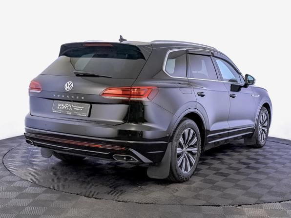 Volkswagen Touareg III с пробегом 2018 года, цена 4 445 000 рублей, 136228 км, внедорожник, Автокод Объявления