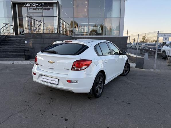 Chevrolet Cruze I Рестайлинг с пробегом 2014 года, цена 925 000 рублей, 117232 км, хэтчбек, Автокод Объявления