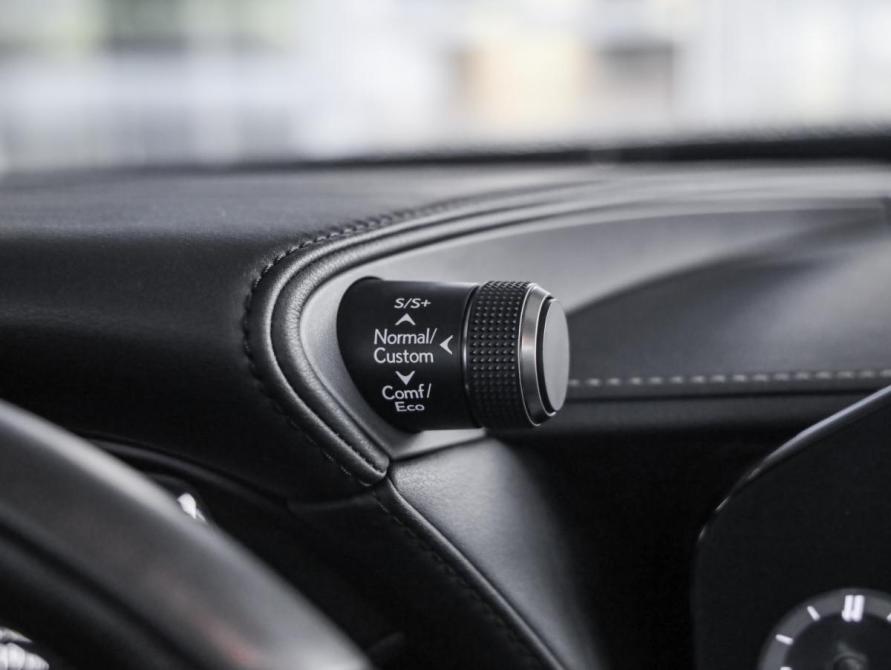 Lexus LS V Рестайлинг Санкт-Петербург  - изображение 25