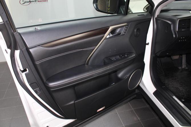 Lexus RX IV с пробегом 2017 года, цена 4 250 000 рублей, 140220 км, внедорожник, Автокод Объявления