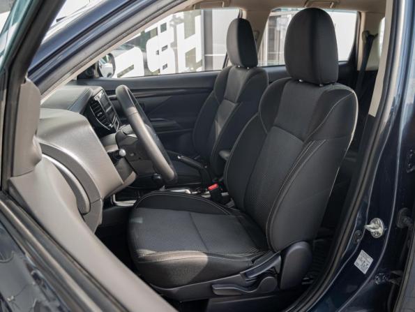 Mitsubishi Outlander III Рестайлинг 3 с пробегом 2020 года, цена 2 200 000 рублей, 112175 км, внедорожник, Автокод Объявления
