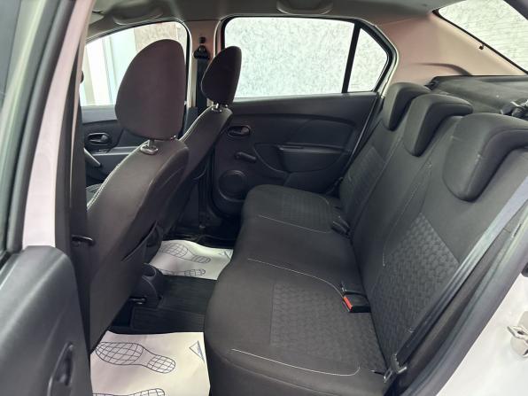 Renault Logan II с пробегом 2017 года, цена 965 000 рублей, 86619 км, седан, Автокод Объявления