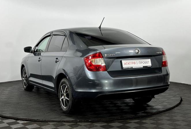 Skoda Rapid I с пробегом 2015 года, цена 970 000 рублей, 88771 км, лифтбек, Автокод Объявления
