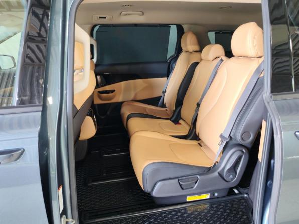 Kia Carnival IV с пробегом 2021 года, цена 3 790 000 рублей, 70407 км, минивэн, Автокод Объявления