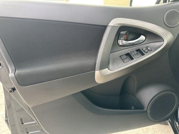 Toyota RAV4 III (XA30) Рестайлинг с пробегом 2012 года, цена 1 780 000 рублей, 131196 км, внедорожник, Автокод Объявления