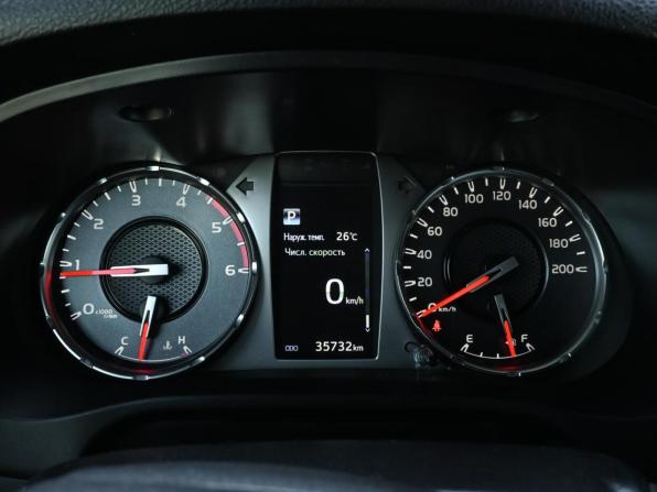 Toyota Hilux VIII Рестайлинг 2 с пробегом 2024 года, цена 7 200 000 рублей, 35731 км, offers.body_type.unknown, Автокод Объявления