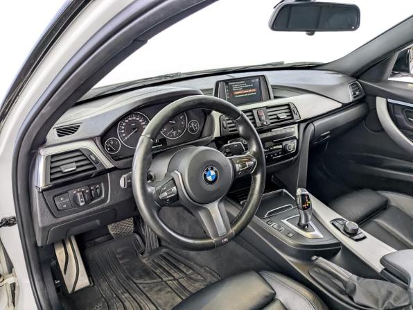 BMW 3 серии VI (F3x) Рестайлинг с пробегом 2018 года, цена 2 500 000 рублей, 169000 км, седан, Автокод Объявления
