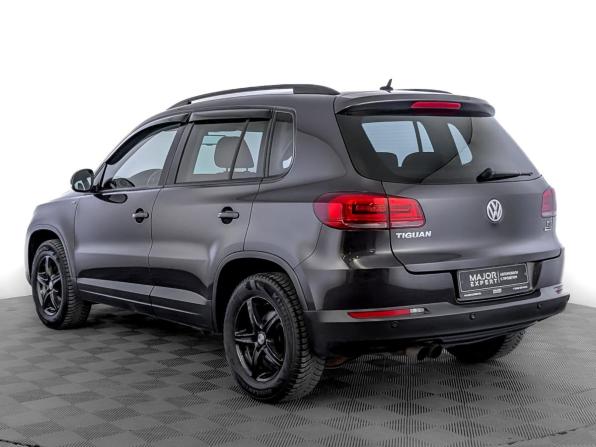 Volkswagen Tiguan I Рестайлинг с пробегом 2015 года, цена 1 350 000 рублей, 153671 км, внедорожник, Автокод Объявления