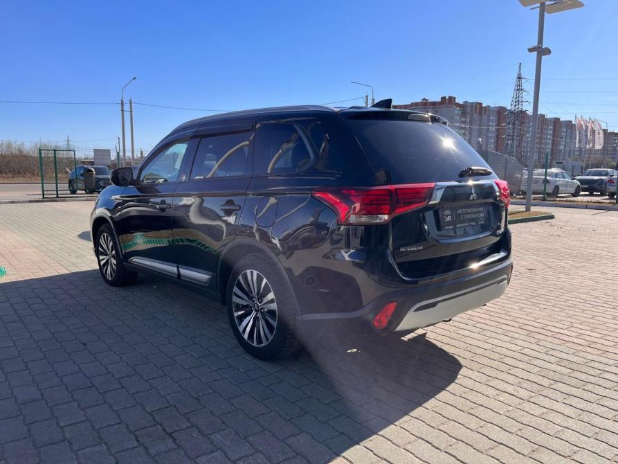 Mitsubishi Outlander III Рестайлинг 3 Вологда  - изображение 5