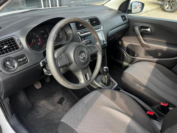 Volkswagen Polo V с пробегом 2014 года, цена 678 000 рублей, 141000 км, седан, Автокод Объявления