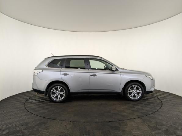 Mitsubishi Outlander III с пробегом 2014 года, цена 2 400 000 рублей, 43000 км, внедорожник, Автокод Объявления