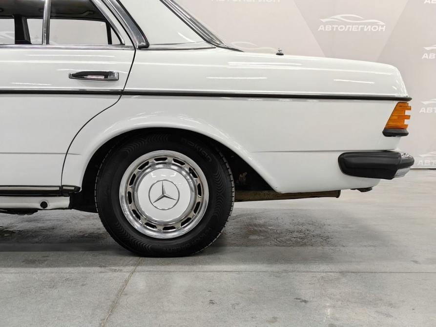 Mercedes-Benz W123 Новосибирск  - изображение 18