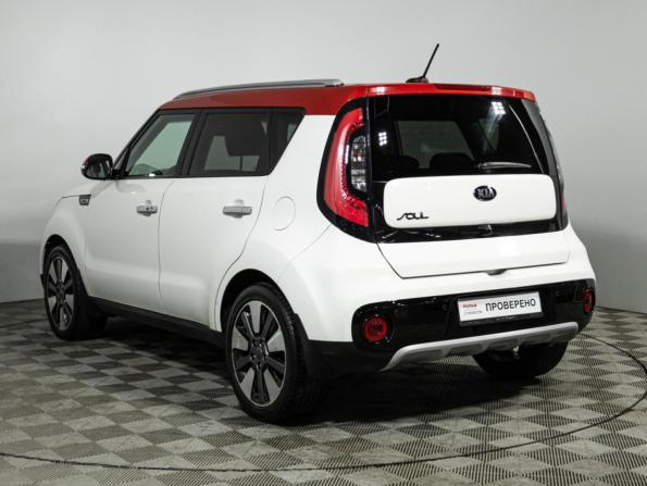 Kia Soul II Рестайлинг с пробегом 2018 года, цена 1 649 700 рублей, 73923 км, хэтчбек, Автокод Объявления