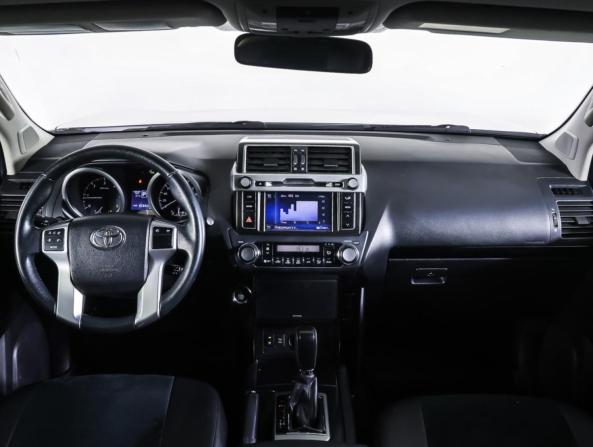 Toyota Land Cruiser Prado 150 Series Рестайлинг 1 с пробегом 2015 года, цена 3 707 000 рублей, 128580 км, внедорожник, Автокод Объявления