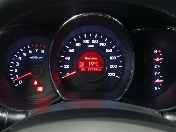 Kia Rio III с пробегом 2013 года, цена 940 000 рублей, 97340 км, хэтчбек, Автокод Объявления