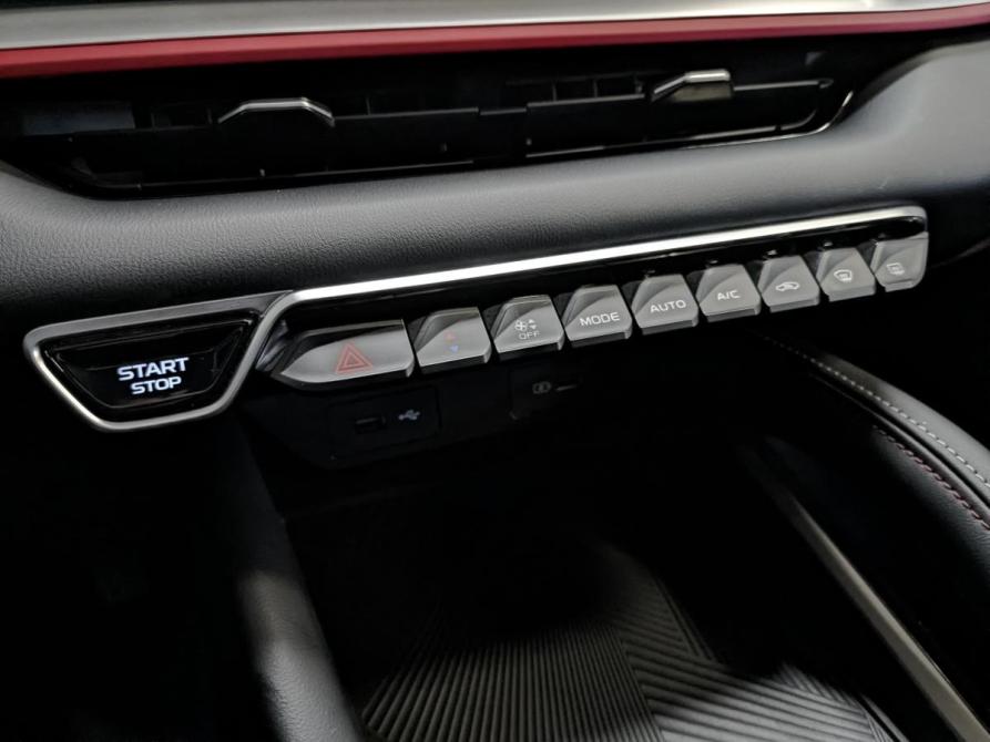 Geely Coolray I Рестайлинг Санкт-Петербург  - изображение 28