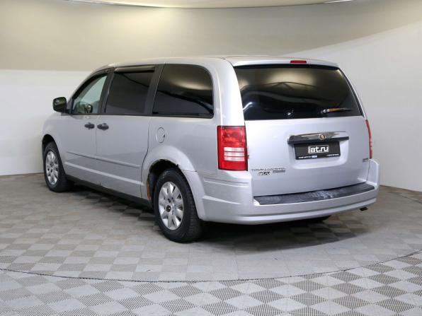 Chrysler Town &amp; Country V с пробегом 2008 года, цена 825 000 рублей, 260000 км, минивэн, Автокод Объявления