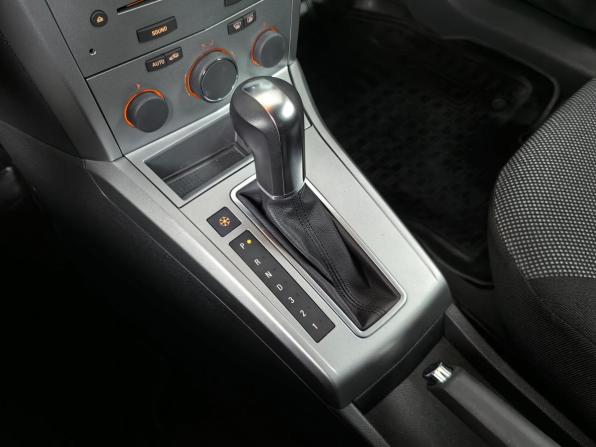 Opel Astra H Рестайлинг с пробегом 2014 года, цена 885 000 рублей, 66320 км, хэтчбек, Автокод Объявления