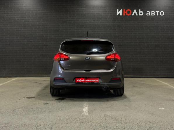 Kia Ceed II с пробегом 2015 года, цена 780 000 рублей, 88295 км, хэтчбек, Автокод Объявления