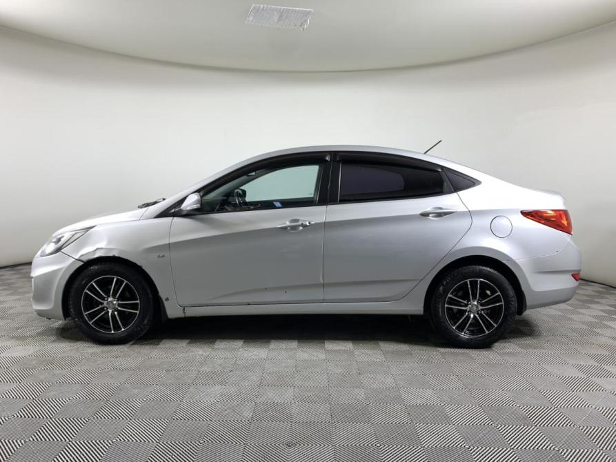 Hyundai Solaris I Москва  - изображение 8