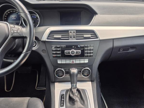 Mercedes-Benz C-Класс III (W204) Рестайлинг с пробегом 2013 года, цена 1 594 000 рублей, 133039 км, седан, Автокод Объявления