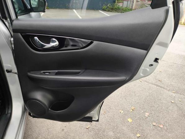 Nissan Qashqai II с пробегом 2018 года, цена 2 039 000 рублей, 35302 км, внедорожник, Автокод Объявления