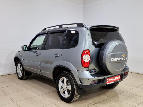 Chevrolet Niva I Рестайлинг с пробегом 2011 года, цена 430 000 рублей, 161840 км, внедорожник, Автокод Объявления