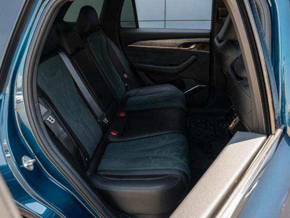 Geely Monjaro I с пробегом 2023 года, цена 3 470 000 рублей, 25623 км, внедорожник, Автокод Объявления