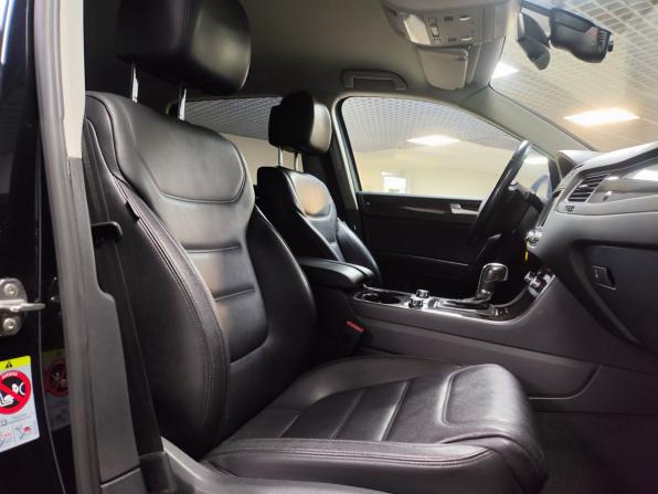 Volkswagen Touareg II с пробегом 2012 года, цена 2 250 000 рублей, 120750 км, внедорожник, Автокод Объявления