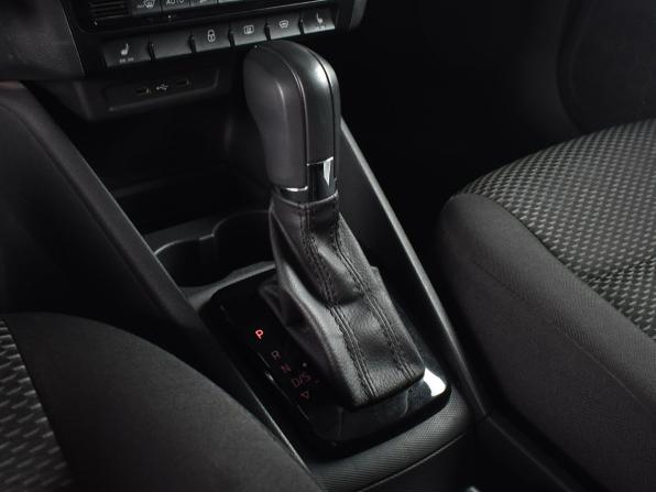 Volkswagen Polo VI с пробегом 2021 года, цена 1 665 995 рублей, 70225 км, лифтбек, Автокод Объявления