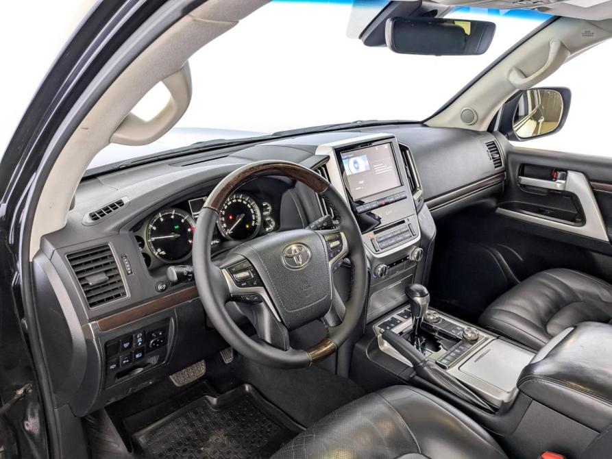 Toyota Land Cruiser 200 Series Рестайлинг 2 Москва  - изображение 16