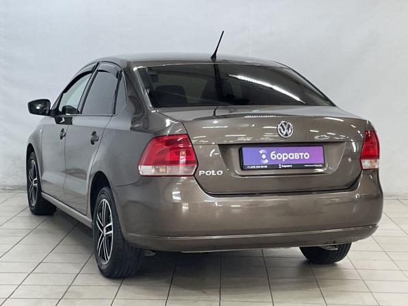 Volkswagen Polo V с пробегом 2015 года, цена 849 000 рублей, 223346 км, седан, Автокод Объявления