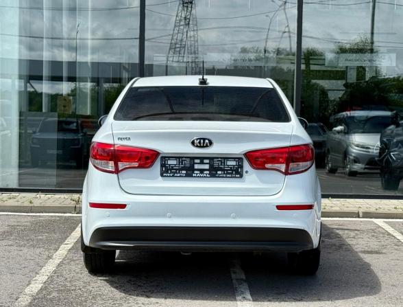 Kia Rio III Рестайлинг с пробегом 2017 года, цена 1 160 000 рублей, 106691 км, седан, Автокод Объявления